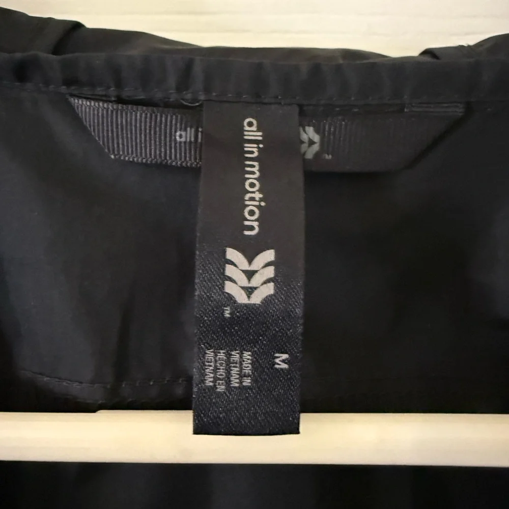 All in Motion Men's Black Windbreaker Jacket - Picture 2 of 3